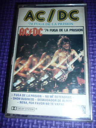 AC/DC : '74 Fuga De La Prision (Cass, Comp, RE, Tit)