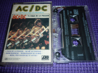 AC/DC : '74 Fuga De La Prision (Cass, Comp, RE, Tit)