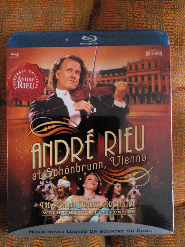 André Rieu & Johann Strauß Orchestra With The Platin Tenors : At Schönbrunn, Vienna (Blu-ray)